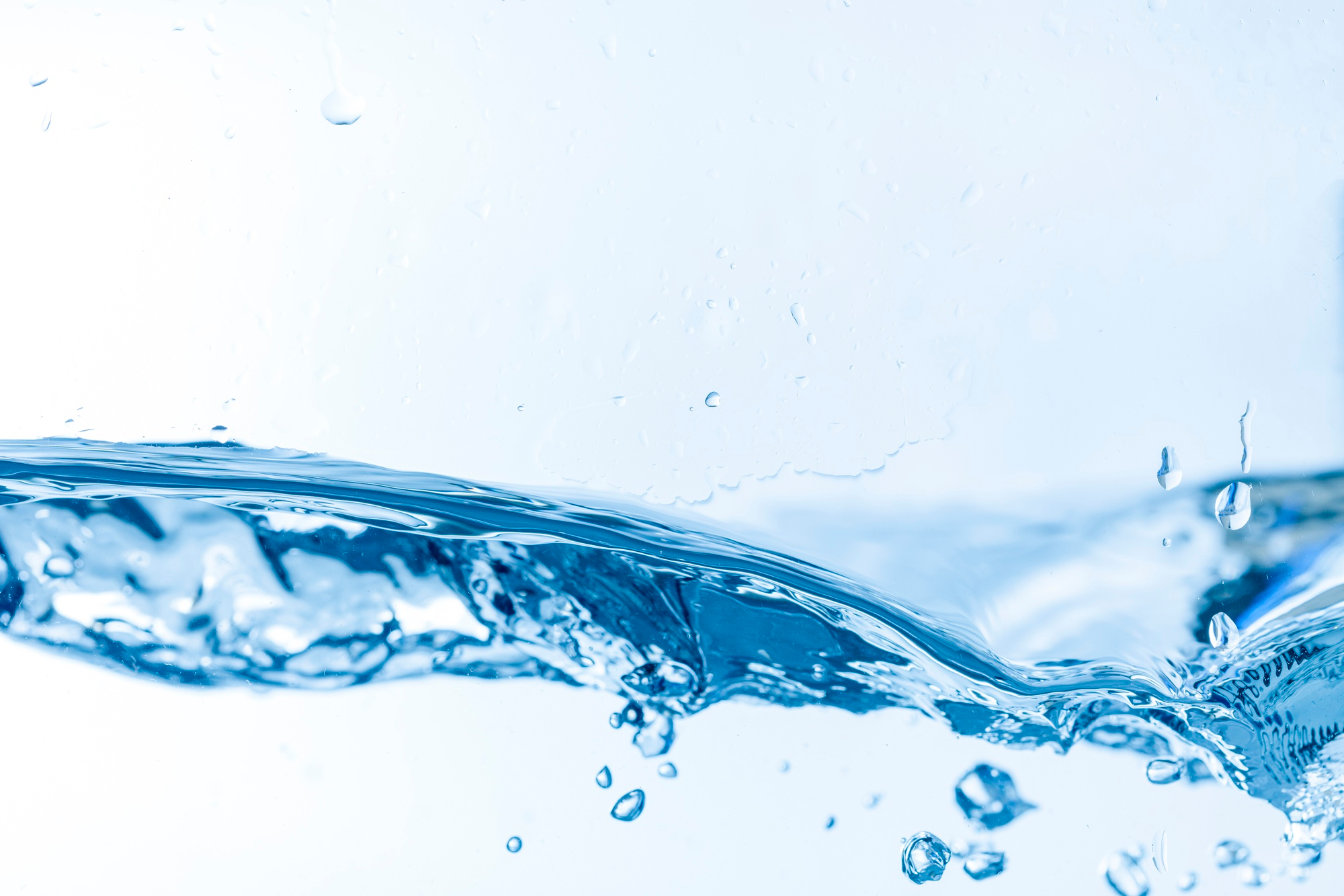 water-wave-with-bubbles